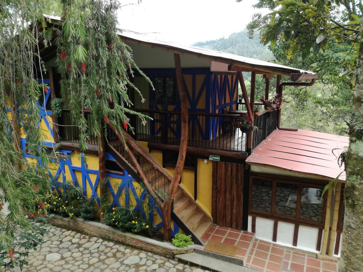 Ecorefugio Las Mirlas ซาเลนโต ภายนอก รูปภาพ