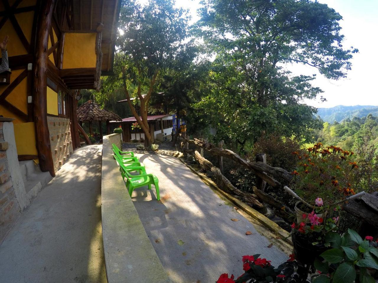 Ecorefugio Las Mirlas ซาเลนโต ภายนอก รูปภาพ