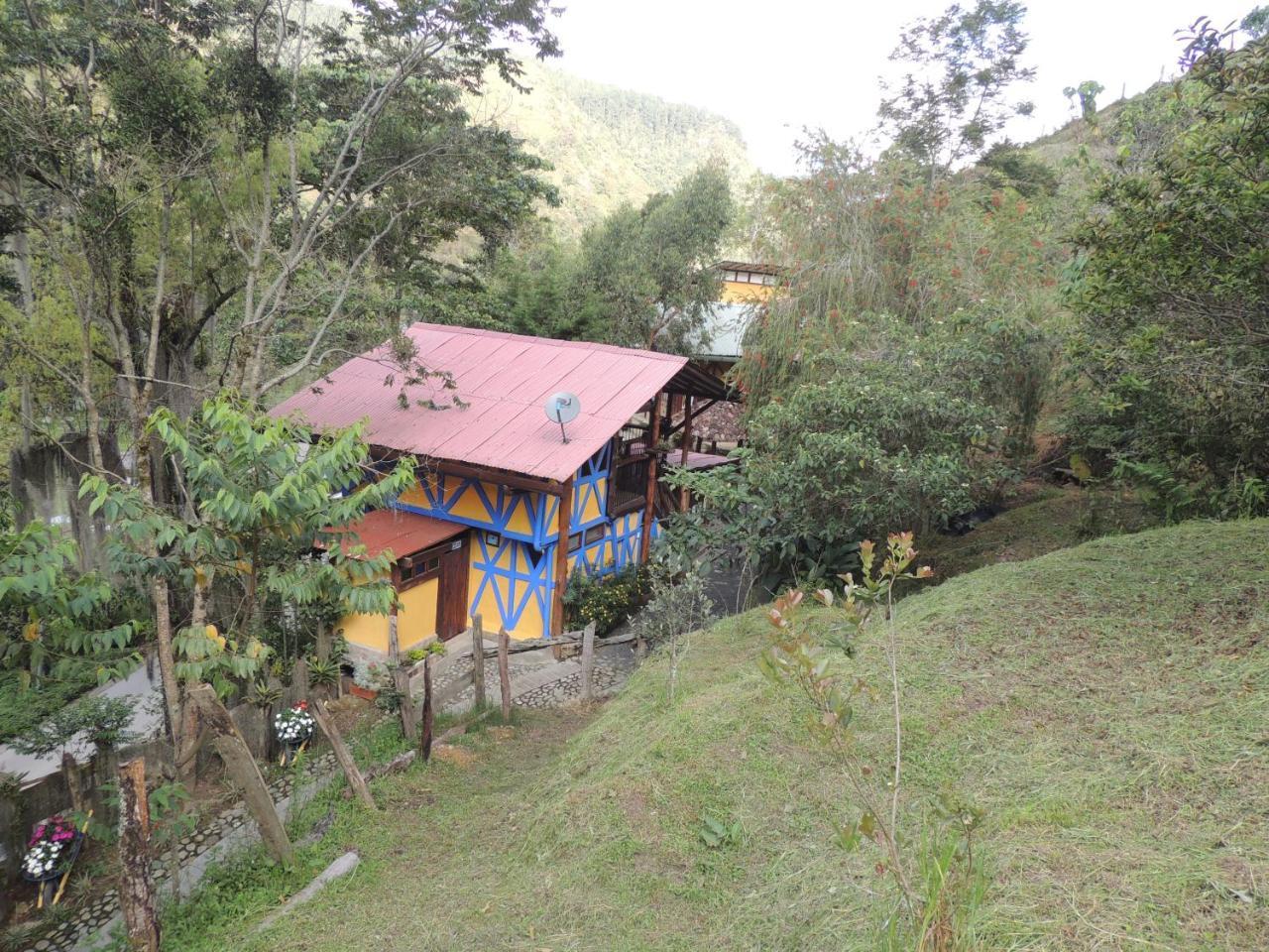 Ecorefugio Las Mirlas ซาเลนโต ภายนอก รูปภาพ
