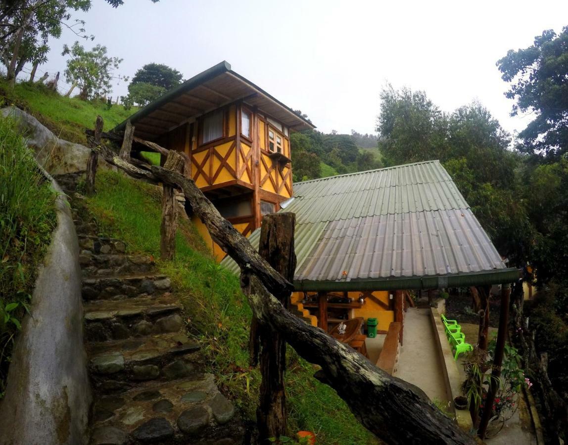 Ecorefugio Las Mirlas ซาเลนโต ภายนอก รูปภาพ